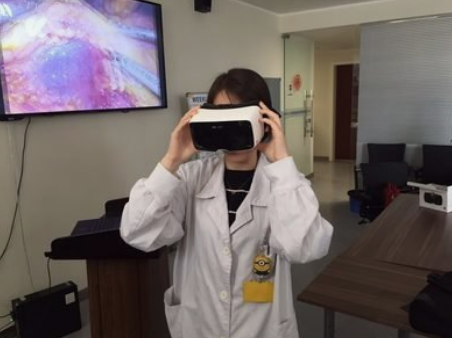 杏宇VR头戴手机式设备